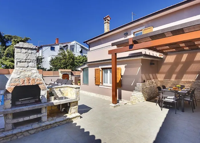 In With Private Pool & Bbq Feriehus