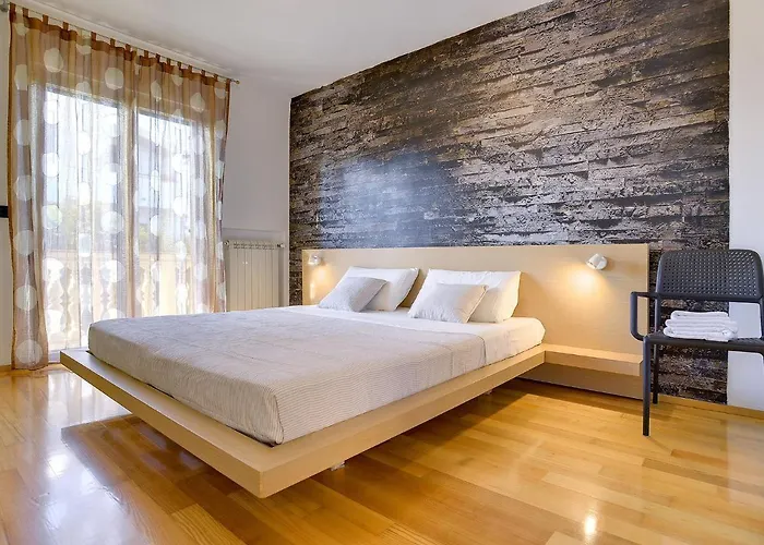 Holiday home In With Private Pool & Bbq